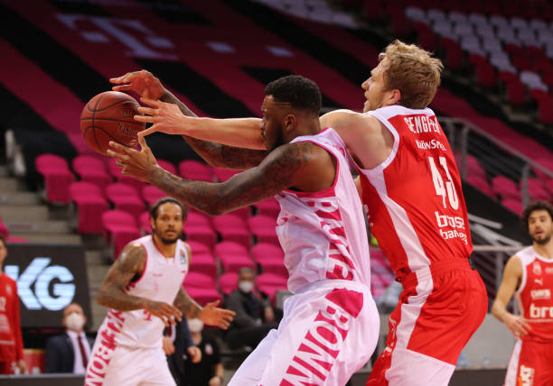 都在比赛中 都在比赛中