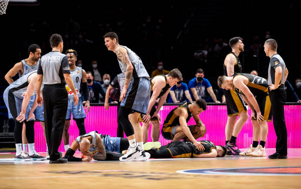 名单直接影 名单直接影